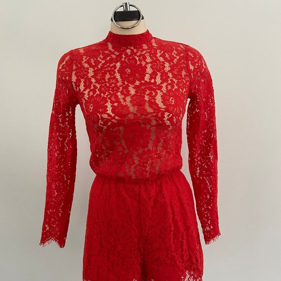 RED Lace romper - Picture 4 of 4